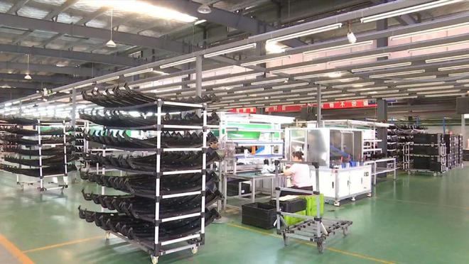 競(jìng)逐綠色賽道 矢志向海圖強(qiáng)——盤灣鎮(zhèn) 走好綠色低碳之路，勇當(dāng)發(fā)展“碳路先鋒”